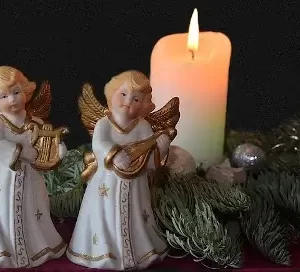 VELAS Y ESENCIAS